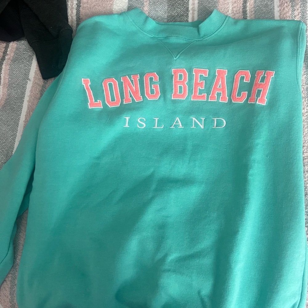 Long beach island crewneck